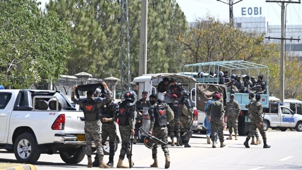 Pakistan authorities gear up for Imran Khan’s supporters at his court hearing