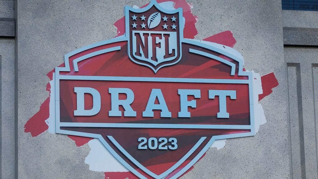 NFL agent allegedly bribed teams with vacations if they drafted his clients: report