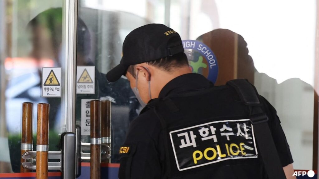 Violence Erupts in South Korean High School: Four Students Injured in Stabbing Incident