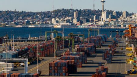 Study Reveals Trump Tariffs Burden Low-Income Americans More Than the Wealthy