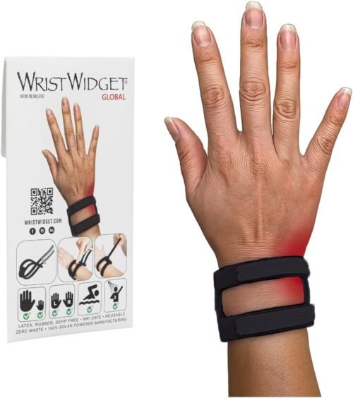 Versatile WristWidget® Brace: Your Ultimate Support for TFCC Tears – Perfect Fit for Both Wrists During Activity!