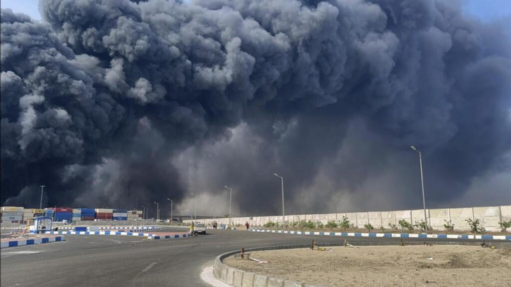 Tragic Explosion at Iranian Port Claims Eight Lives and Injures Hundreds
