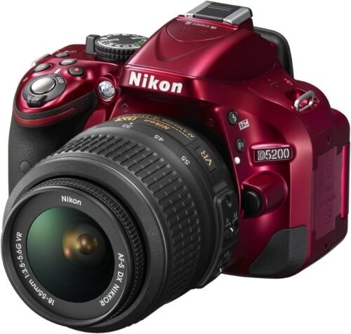 Vivid Adventures Await: Nikon D5200 DSLR with 18-55mm VR Lens in Eye-Catching Red - 이미지 2