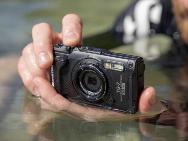 OM SYSTEM Tough TG-7 Black Underwater Camera, Waterproof, Freeze Proof, High Resolution Bright, 4K Video 44x Macro Shooting (Successor Olympus TG-6) - Image 5
