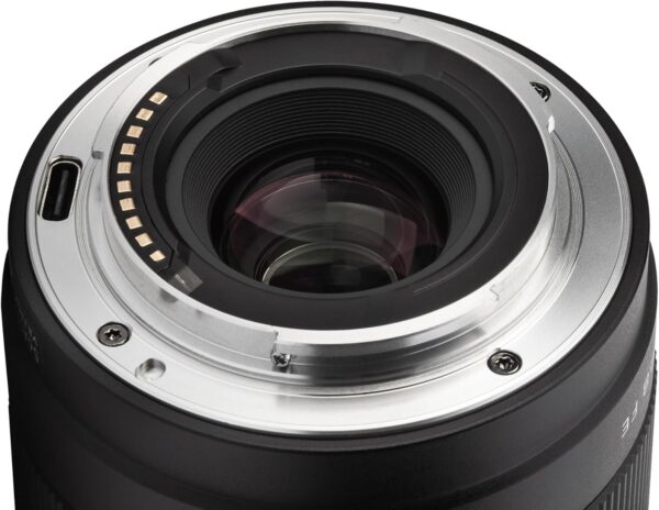 Discover the VILTROX 20mm f/2.8 AF Lens: Your Ultimate Wide-Angle Companion for Sony e-Mount Cameras! - Image 4