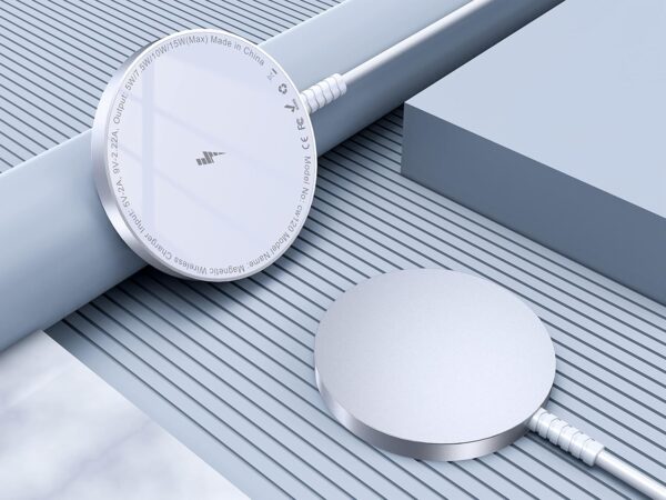 Revolutionary Magnetic Wireless Charger: Power Up Your iPhone 16-12 & AirPods with 15W Max Speed Anywhere! - Image 8