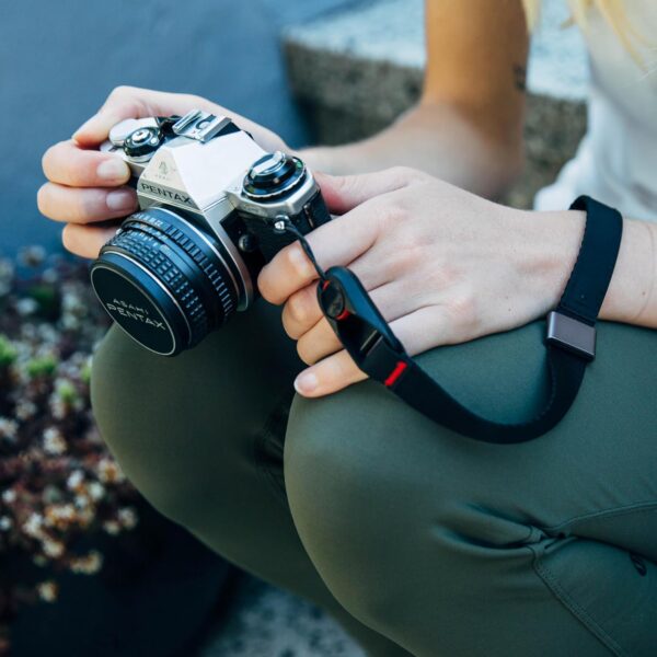 Elevate Your Shot: Peak Design's Stylish Camera Wrist Strap - Image 8