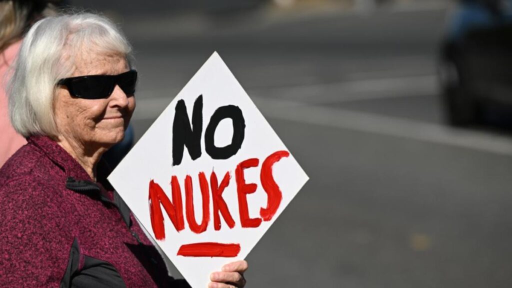 MPs’ Social Media: The Silent Response to Nuclear Policy Concerns
