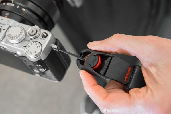 Elevate Your Shot: Peak Design's Stylish Camera Wrist Strap - Image 4