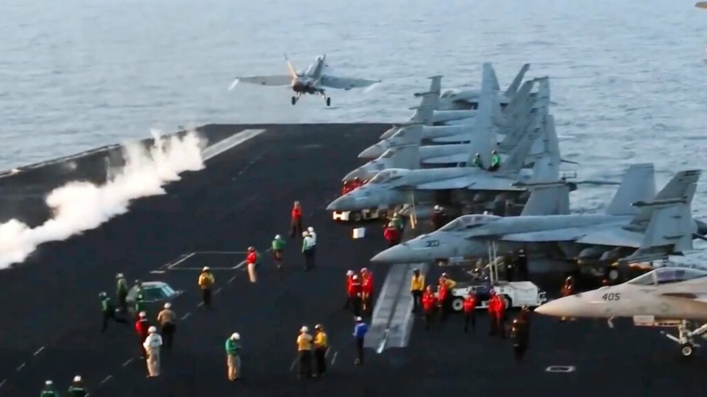 Navy F-18 Plunges into the Red Sea from USS Harry S. Truman: A Dramatic Aerial Incident