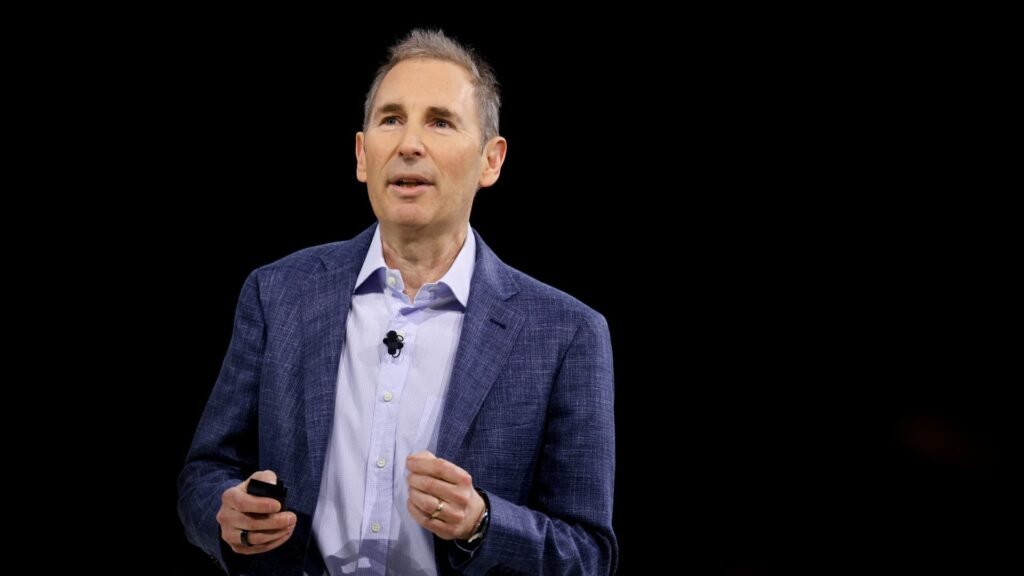 Amazon shareholders reject proposal to split CEO and chair roles