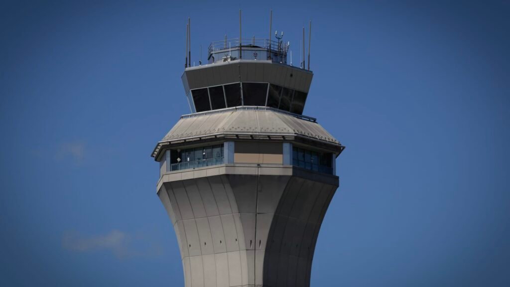 American Airlines CFO says some travelers are avoiding Newark airport
