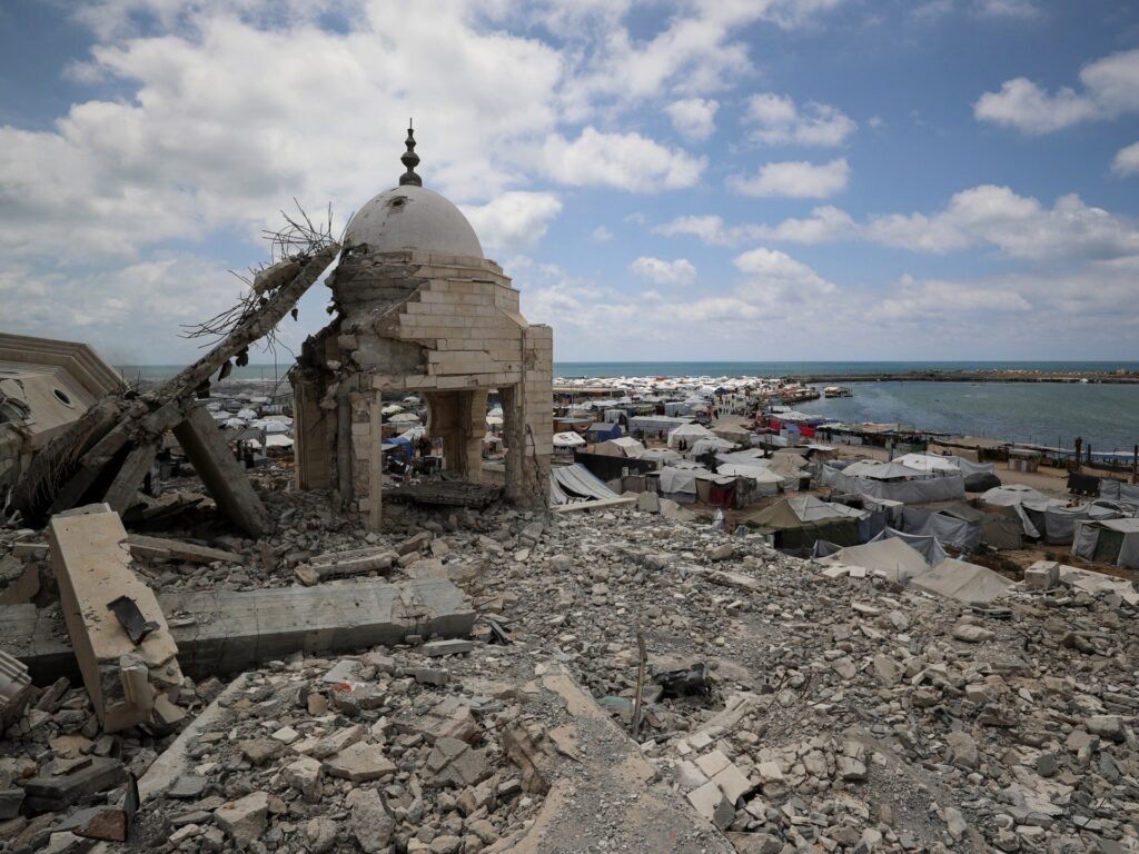 More than 800 lawyers, judges call for UK sanctions on Israel over Gaza war | Israel-Palestine conflict News