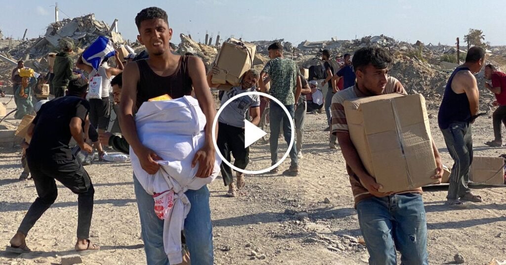Palestinians Rush to New Aid Distribution Center in Gaza