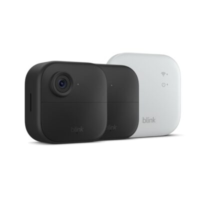 Blink Outdoor 4 + Sync Module XR — Wire-free smart security camera, two-year battery, go up to 400 feet from your home with extended range — 2 camera system - 이미지 2