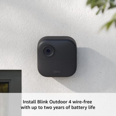 Blink Outdoor 4 + Sync Module XR — Wire-free smart security camera, two-year battery, go up to 400 feet from your home with extended range — 2 camera system - 이미지 4
