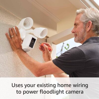 Ring Floodlight Cam Wired Plus with motion-activated 1080p HD video, White (2021 release) - 이미지 6