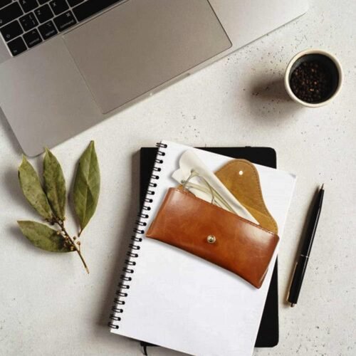 Portable Leather Glasses Case,Flexible Sunglasses Pouch Slim Case for Women Men Horizontal Eyeglass Case - 이미지 4
