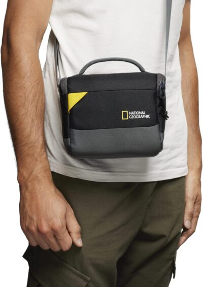 National Geographic Shoulder Bag Small, Camera Bag for DSLR and Mirrorless with Lens, and Accessories, Batteries, Cables, Adjustable Strap, Ultra-Lightweight, NG E1 2360, Black [Amazon Exclusive] - 이미지 12