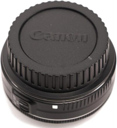 Canon EF-S 24mm f/2.8 STM Lens - 이미지 2