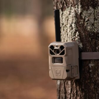 Moultrie Edge 2 Pro Cellular Trail Camera - Auto Connect Nationwide 4G LTE - On Demand 40MP Photo - 1440P Video with HD Audio - Ai False Trigger Elimination - 100 Ft Detection Range - No-Glow Flash - 이미지 6