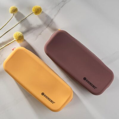 DIVERSEBEE Soft Silicone Pencil Case, Aesthetic Pencil Pouch with Zipper, Cute Pen Bag for School, Bible Journaling Supplies and Accessories, Pencil Organizer (Grape) - 이미지 5