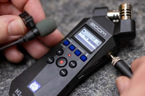Zoom H1essential Stereo Handy Recorder (2024 Model, Essential Series) with 32-Bit Float, Accessibility, X/Y Microphones, USB Microphone, Portable, for Musicians, Podcasters, Filmmakers - 이미지 5