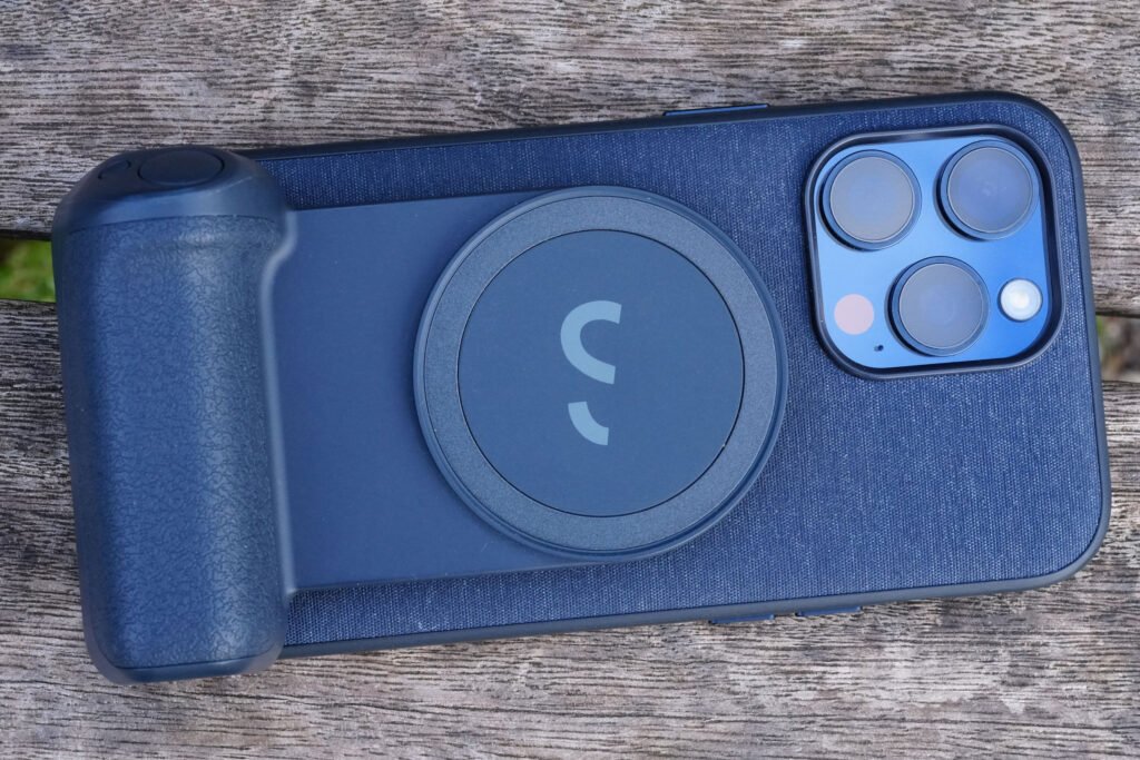 Best camera phone accessories for photography and video in 2025