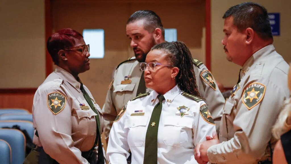 New Orleans jail escape investigation botched as fugitives remain on the run: DA