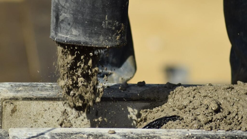 Bunbury concreter fined after ignoring order to rectify ‘highly deficient’ slab work