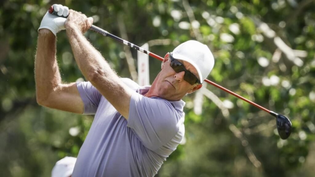 Aussie Green tumbles from lead in golf senior major