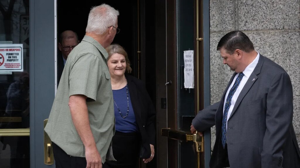Video shows Milwaukee judge Dugan confronting ICE before courthouse incident