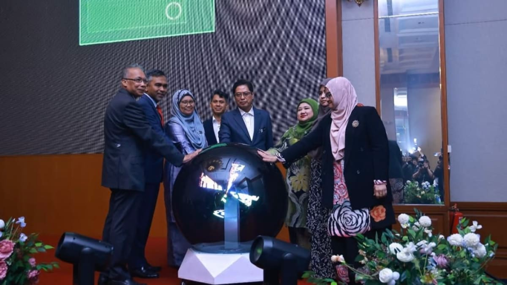 Malaysia says US.4 million fraud involving civil servants uncovered at government office in London
