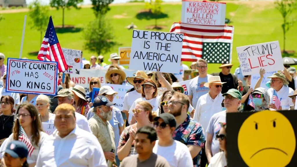 Federal judge blocks Oklahoma law criminalizing illegal immigrants