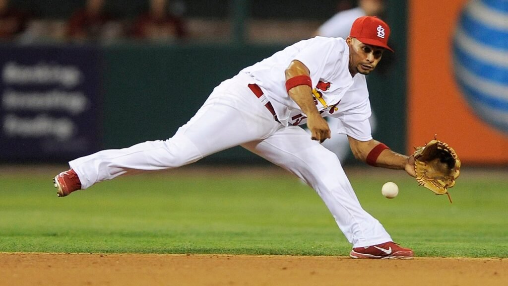 Details reveald in MLB All-Star Rafael Furcal’s arrest