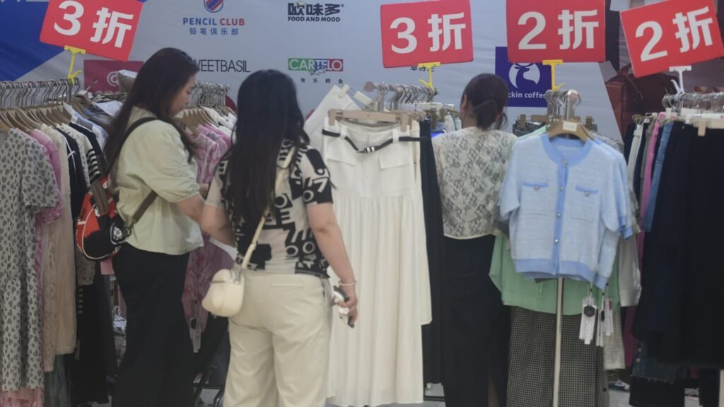 Unpacking the Mystery: What’s Holding Back Chinese Consumer Spending?