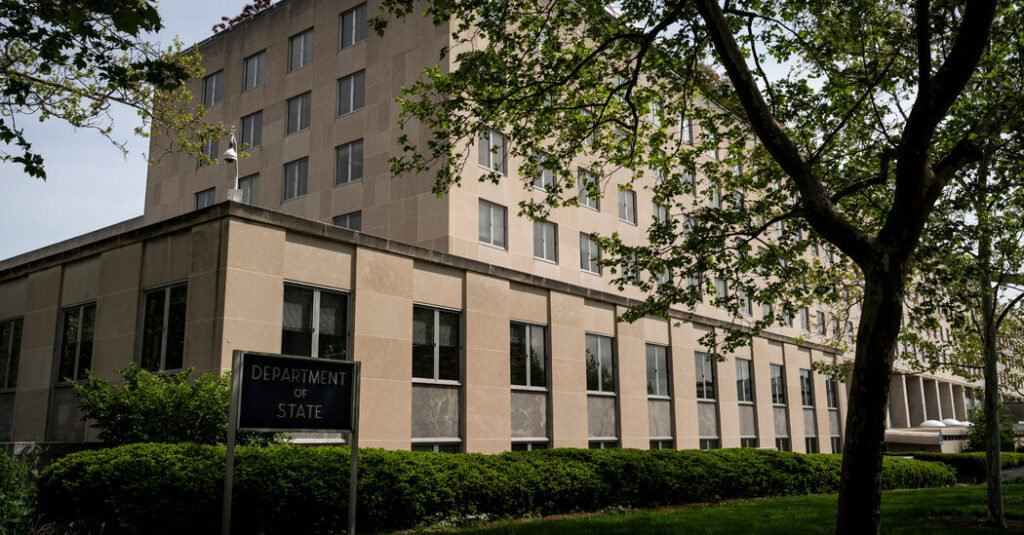 Fulbright Board Resigns in Protest Against Alleged Political Intrusion by Trump Administration