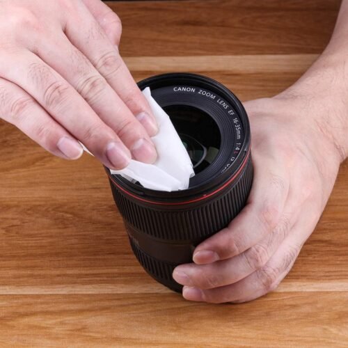 Crystal Clear Convenience: Pre-Moistened Wipes for a Spotless Screen Experience - 이미지 6