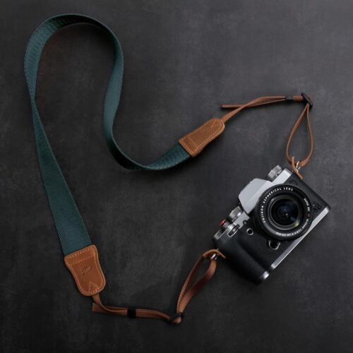 "Crafted Elegance: Dark Blue Green Dual-Layer Camera Strap - Perfect Blend of Cotton and Crazy Horse Cowhide for Every Photographer" - 이미지 5