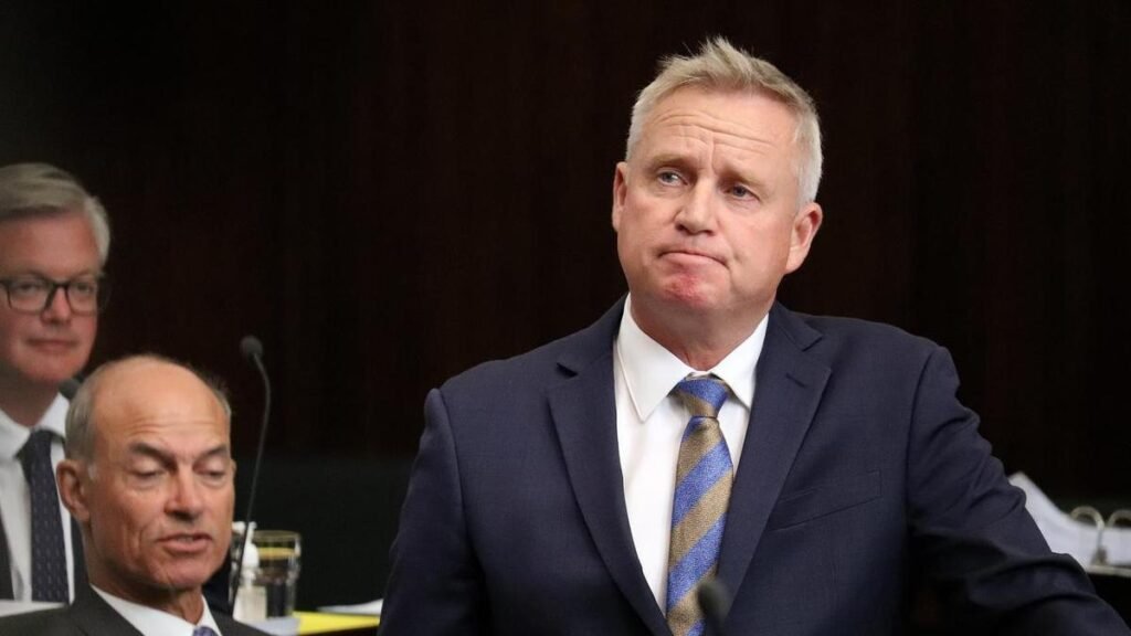 Liberal Premier on the Brink: A No-Confidence Vote Looms