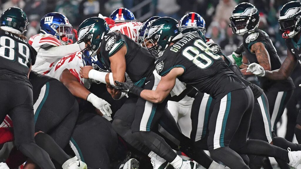 Dallas Goedert Champions ‘Tush Push’ as NFL Owners Dismiss Ban Bid