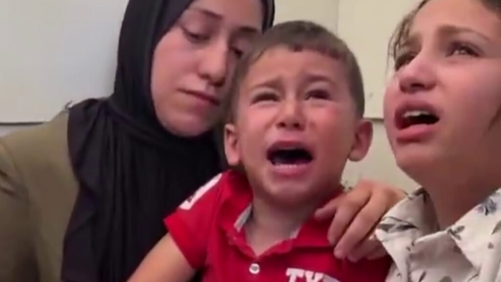 Heartbreak in Gaza: A Boy’s Grief Following His Father’s Tragic Death in Airstrike