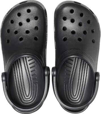 Versatile Comfort: The Essential Classic Clog for Everyone 15 Versatile Comfort: The Essential Classic Clog for Everyone