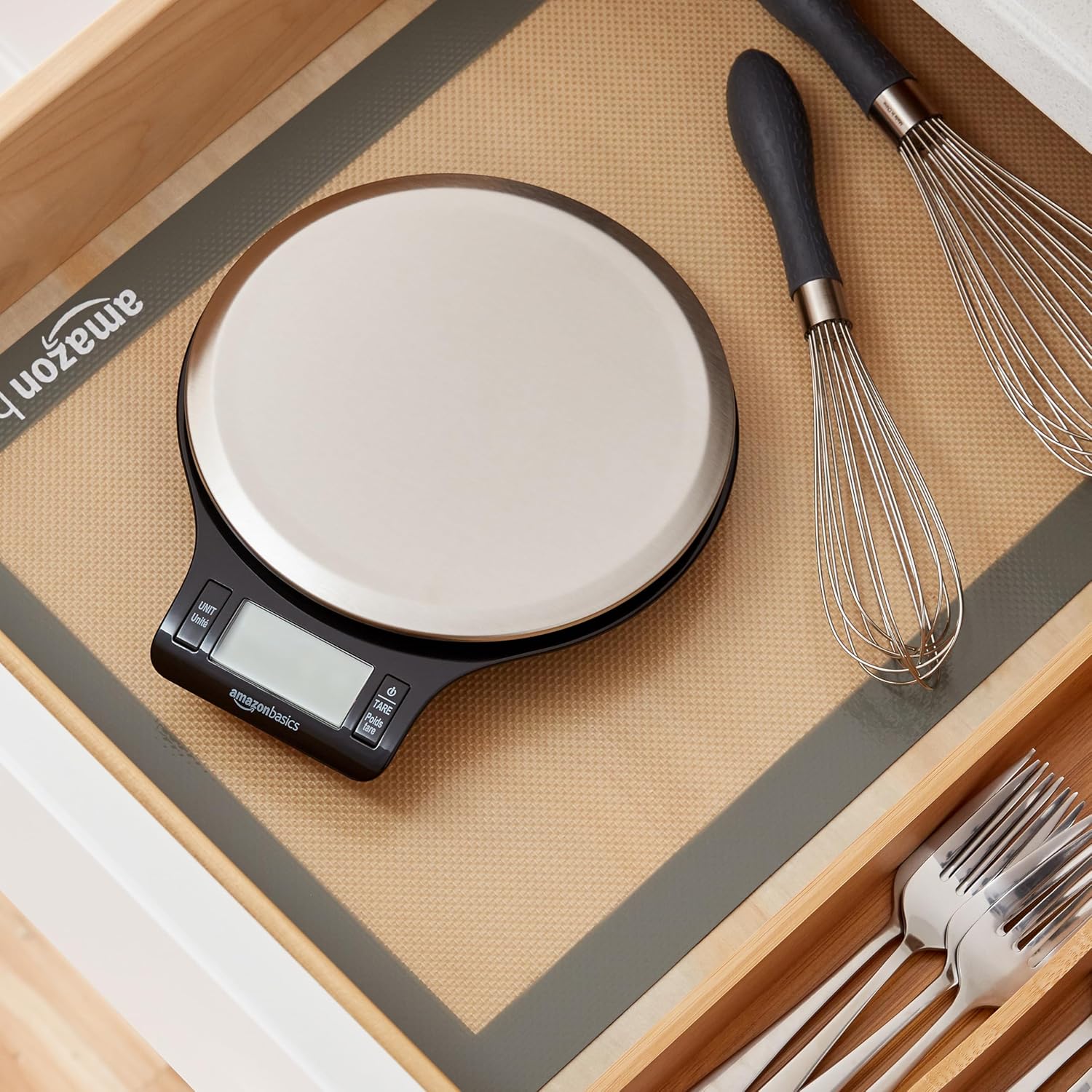 Essential Kitchen Scale: Accurate Weighing up to 11 lbs with LCD Display 8 Essential Kitchen Scale: Accurate Weighing up to 11 lbs with LCD Display