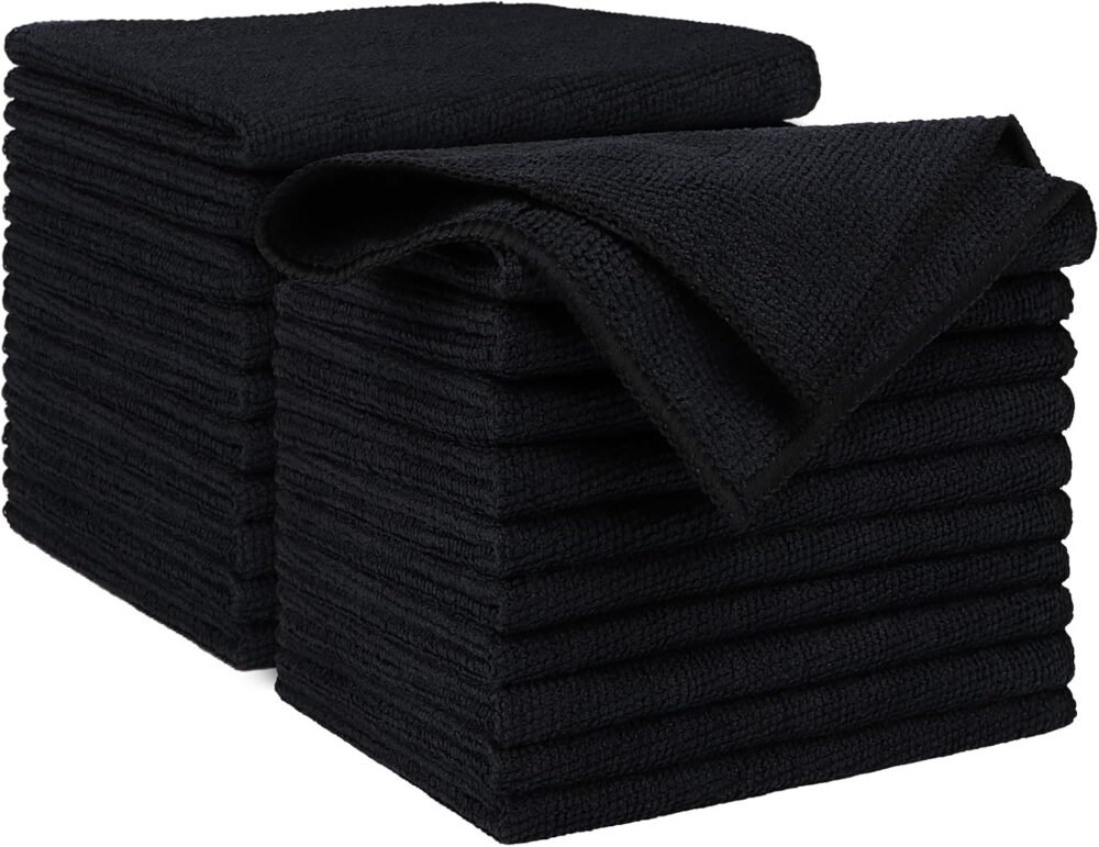 Versatile 20-Pack Lint-Free Microfiber Towels for Superior Cleaning in Cars and Home