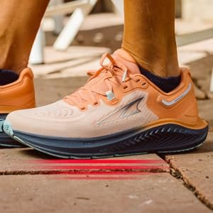 ' Paradigm Road Runng Shoe 404